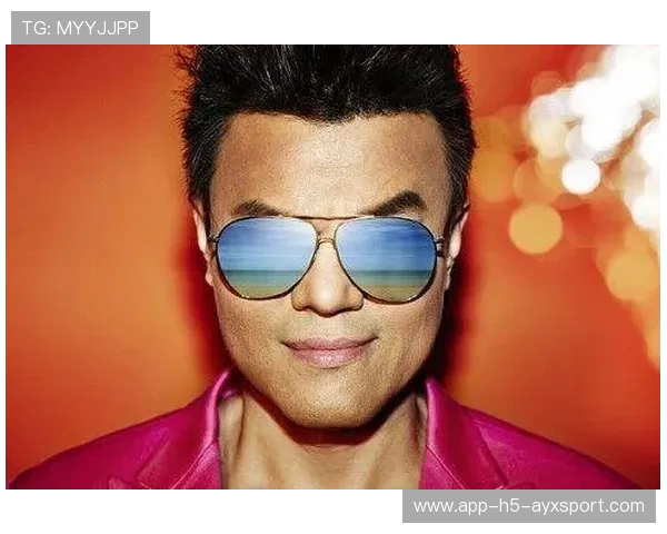 库兹马时装造型又上热搜，粉丝：你够了