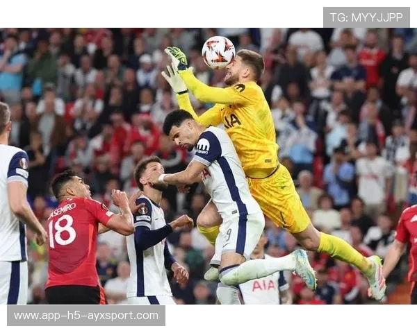 多特蒙德在高位压迫中多次获得机遇,边路突破频频 多特蒙德在高位压迫中多次获得机遇,边路突破频频