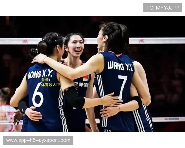 上海女排在训练中强化节奏变化，进攻线路更具层次