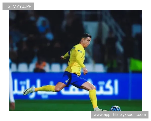 C罗关键头槌破门，胜利终场前反超，c罗复出头球破门