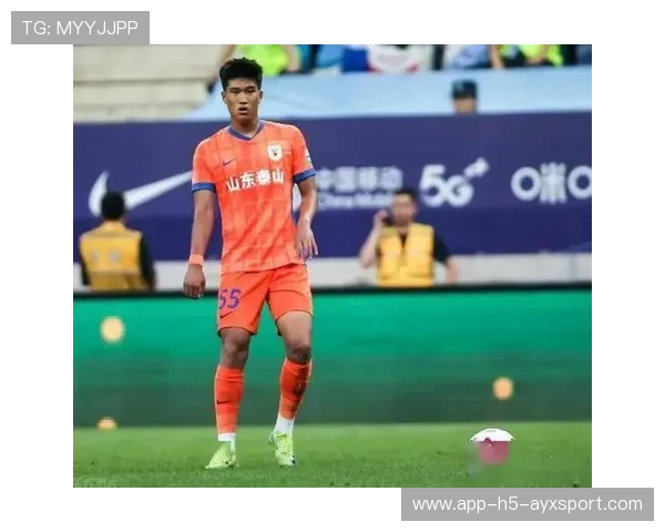 彭啸后防硬度始终在线