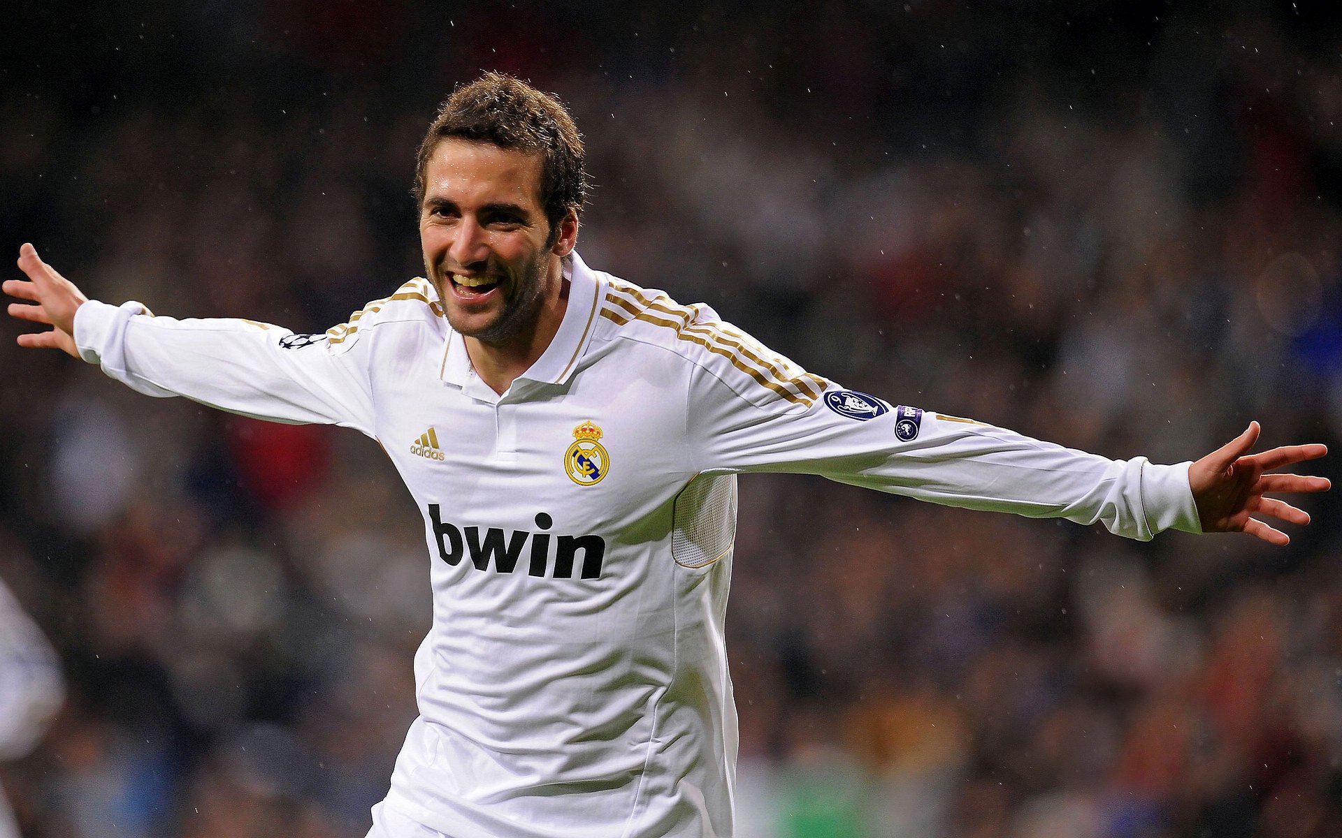 2025电竞明星挑战赛吸引众多粉丝参与，电竞选手明星排行榜